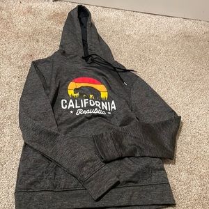 Women’s California republic static gray hoodie size small